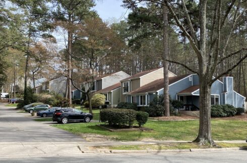 Freshly painted Townhome